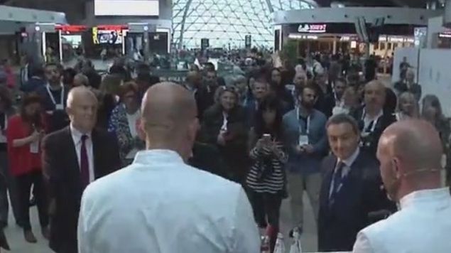 【想尝尝吗?意大利大厨用美食向达·芬奇致敬】作为纪念文艺复兴巨匠达·芬奇逝世500周年纪念